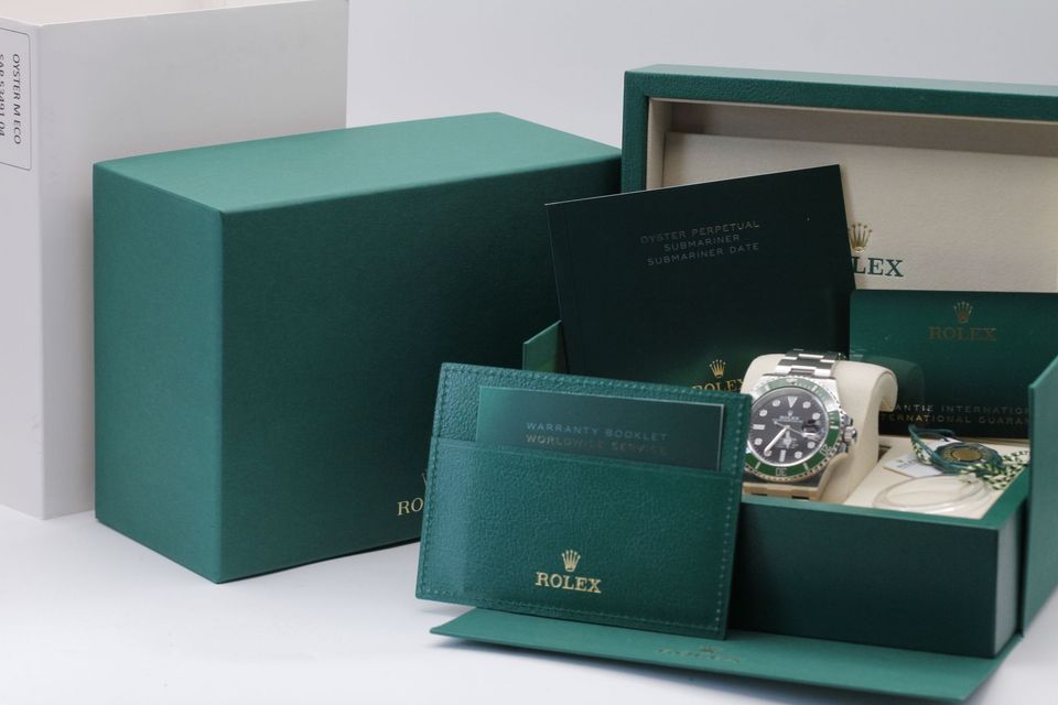 Rolex Submariner Starbucks Image 5